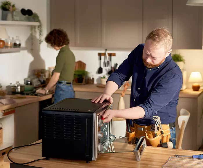 Top-Rated Oven Specialists: Your Certified Oven Repair Technician Crew in Quincy, MA