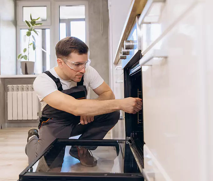 Why Quincy Bakers Rely on Quincy Appliance Pro for Every Electric Oven Fix?